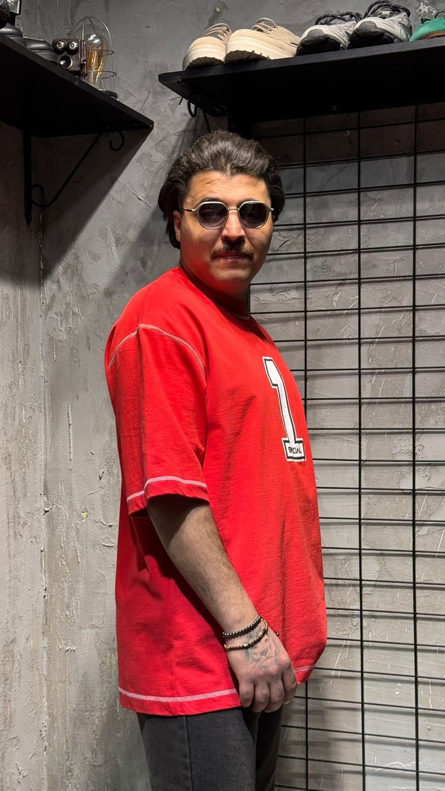 1 SPECIAL Kırmızı Oversize T-shirt