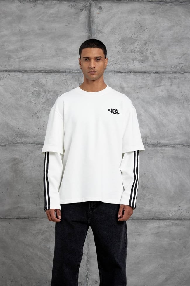 Beyaz Yc4 Oversıze Kolu Parçalı Şerit Detaylı Sweatshırt