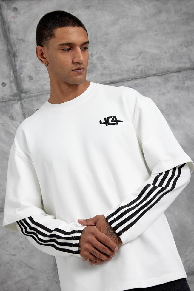 Beyaz Yc4 Oversıze Kolu Parçalı Şerit Detaylı Sweatshırt