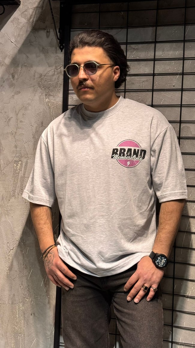 BRAND Baskılı Gri T-shirt