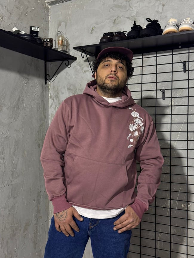Çiçek Nakışlı Hoodie