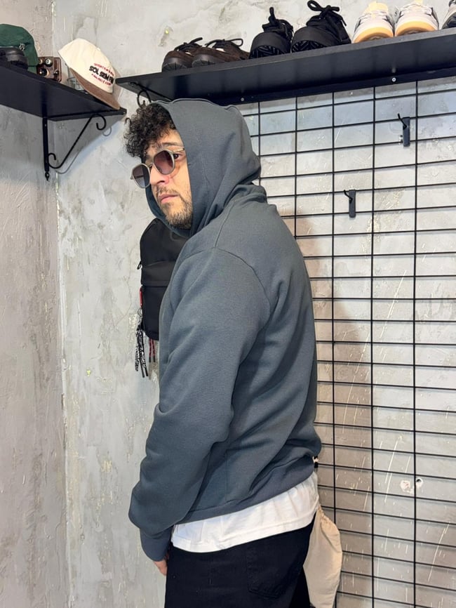 Düşen Melek Nakışlı Füme Hoodie