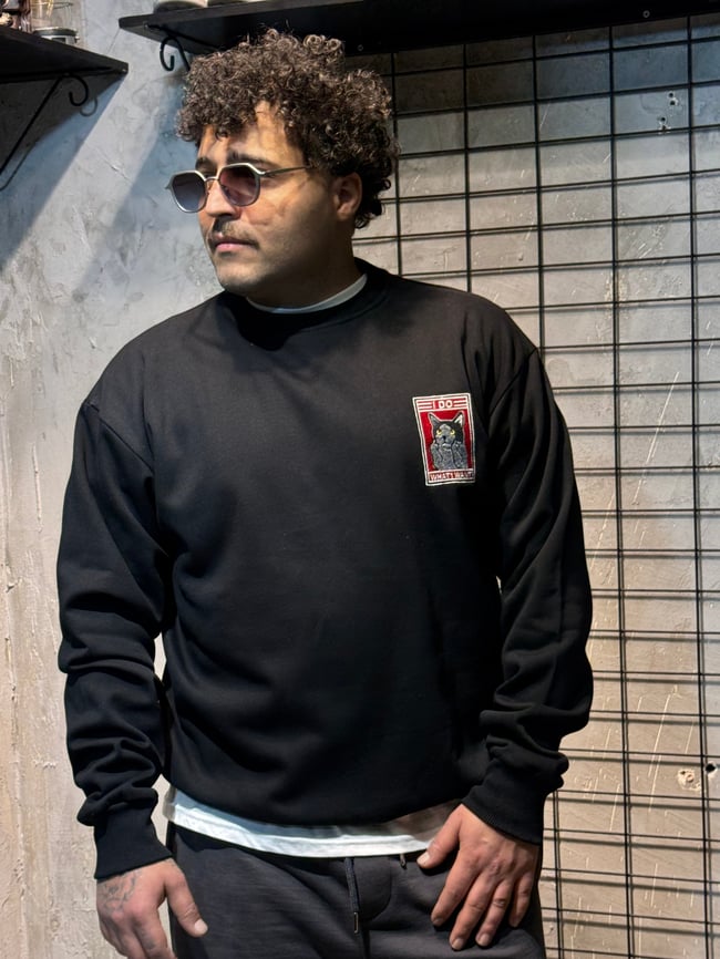 Kedi Nakışlı Siyah Sweatshirt