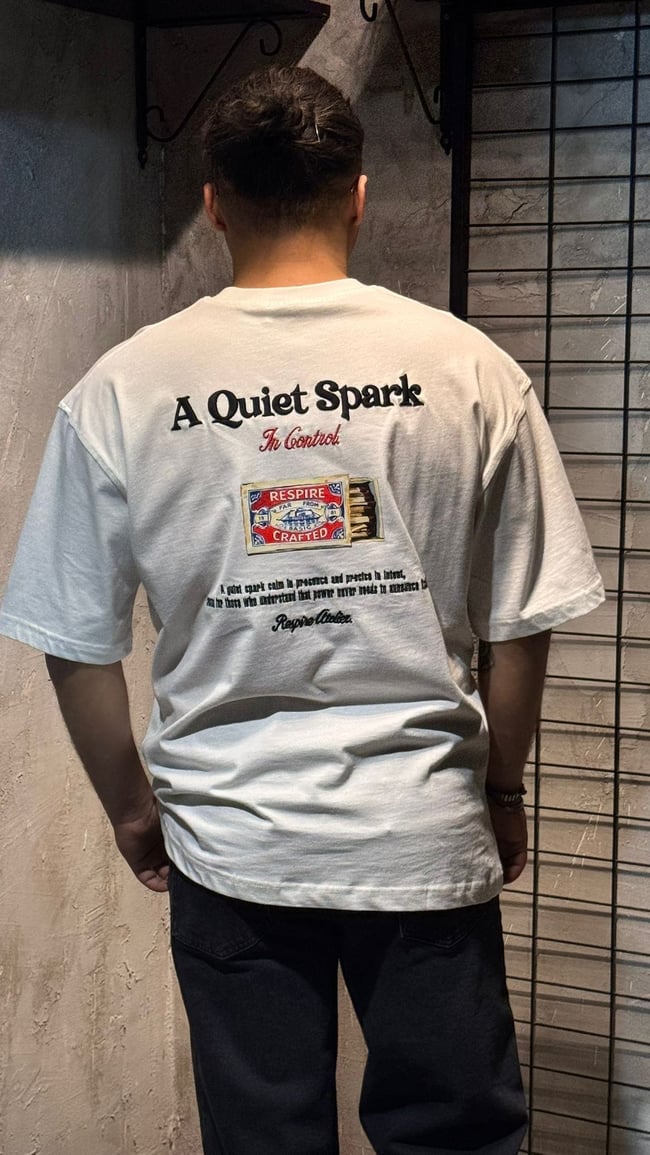 Kibrit Kutusu Baskılı Beyaz Oversize T-shirt