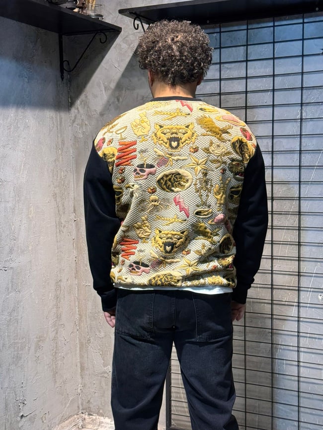 Sırt Desenli Siyah - Krem Sweatshirt