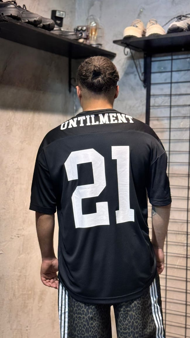 Siyah 21 UNTILMENT Forma