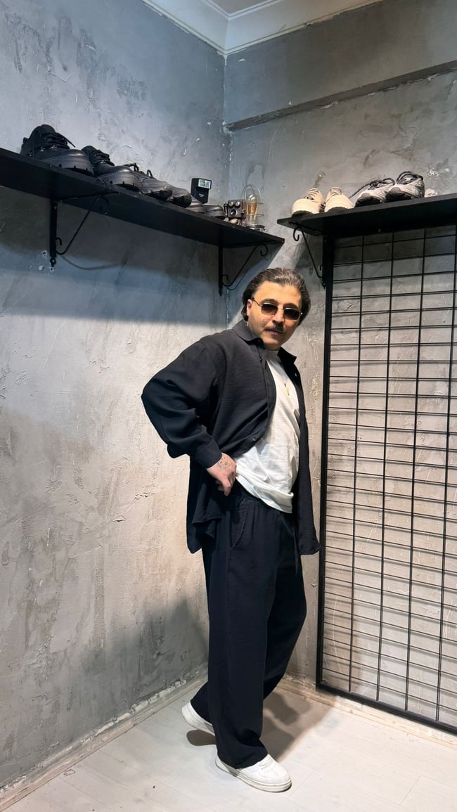 Siyah Gömlek Pantalon Takım