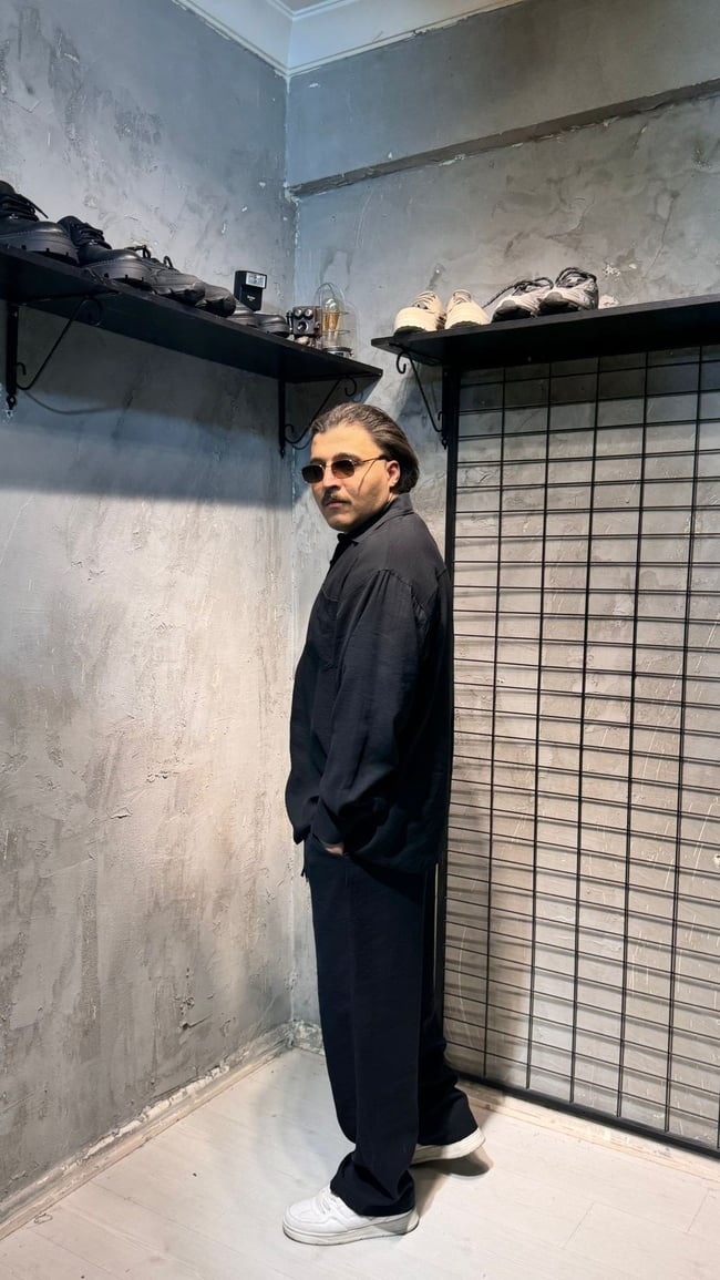 Siyah Gömlek Pantalon Takım