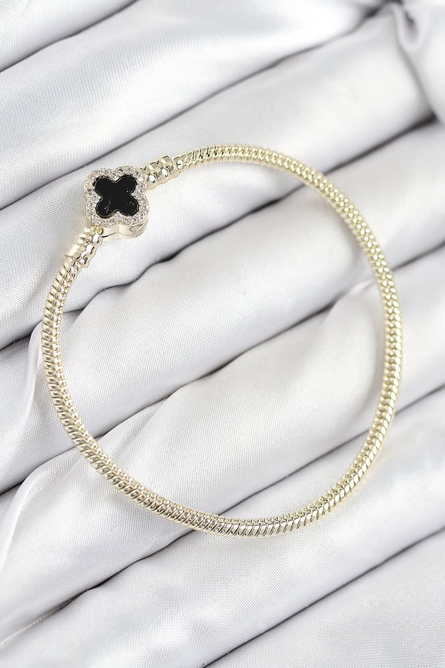 Pirinç Charm Zirkon Taşlı Yonca Model Gold Renk Kadın Bileklik