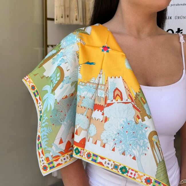 Doğu Esintisi 60x60 İpeksi Fular