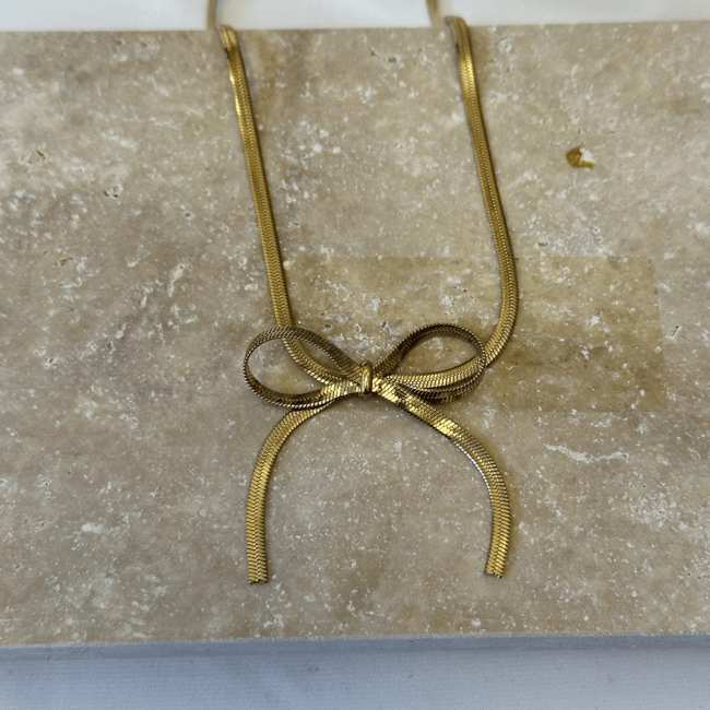İtalyan Ezme Zincir Fiyonk Düğümlü Gold Kolye