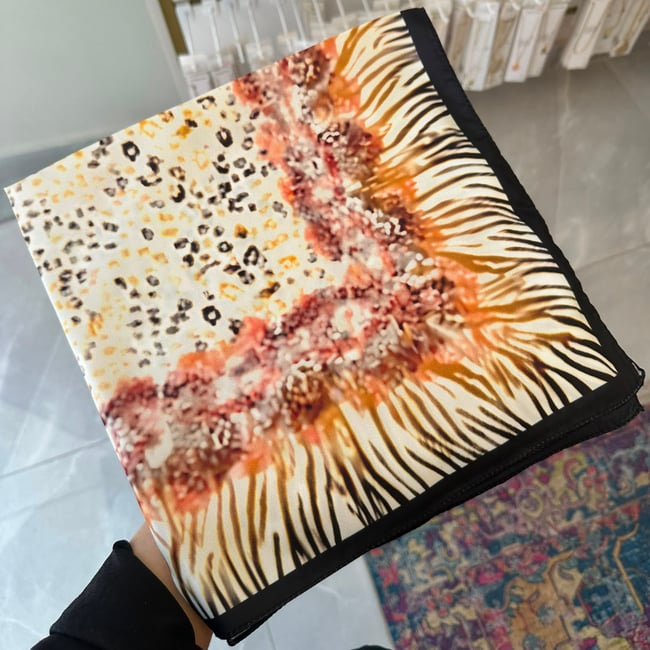 Kiremit Leopar 60X60 İpeksi Fular