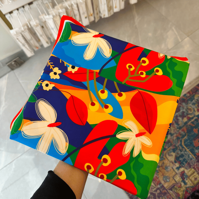 Renkli Botanik 60X60 İpeksi Fular