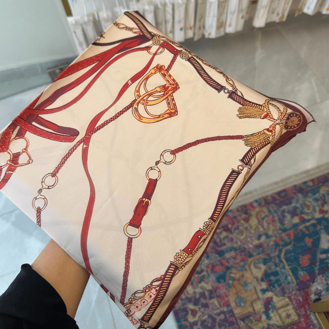 Royal Kemer 60X60 İpeksi Fular