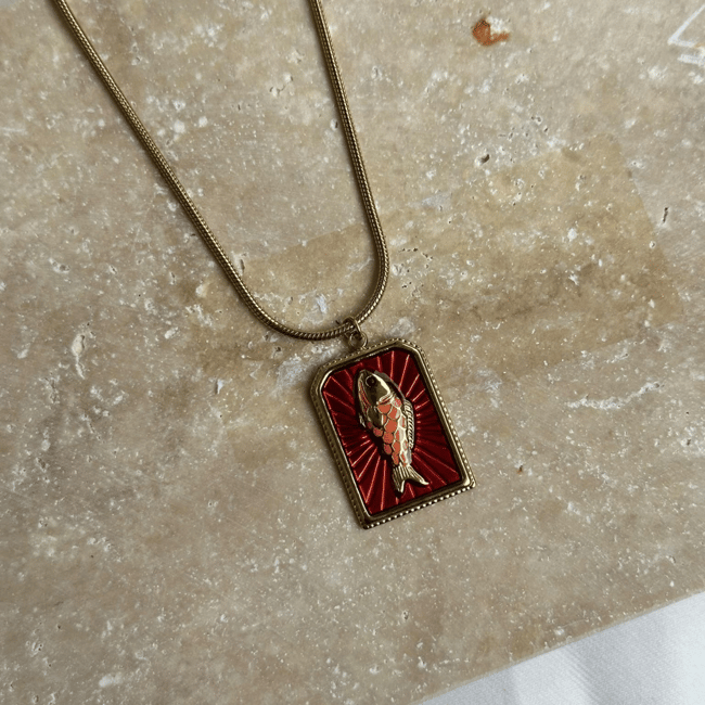 Vintage Red Marine Balık Figürlü Yılan Zincir Kolye
