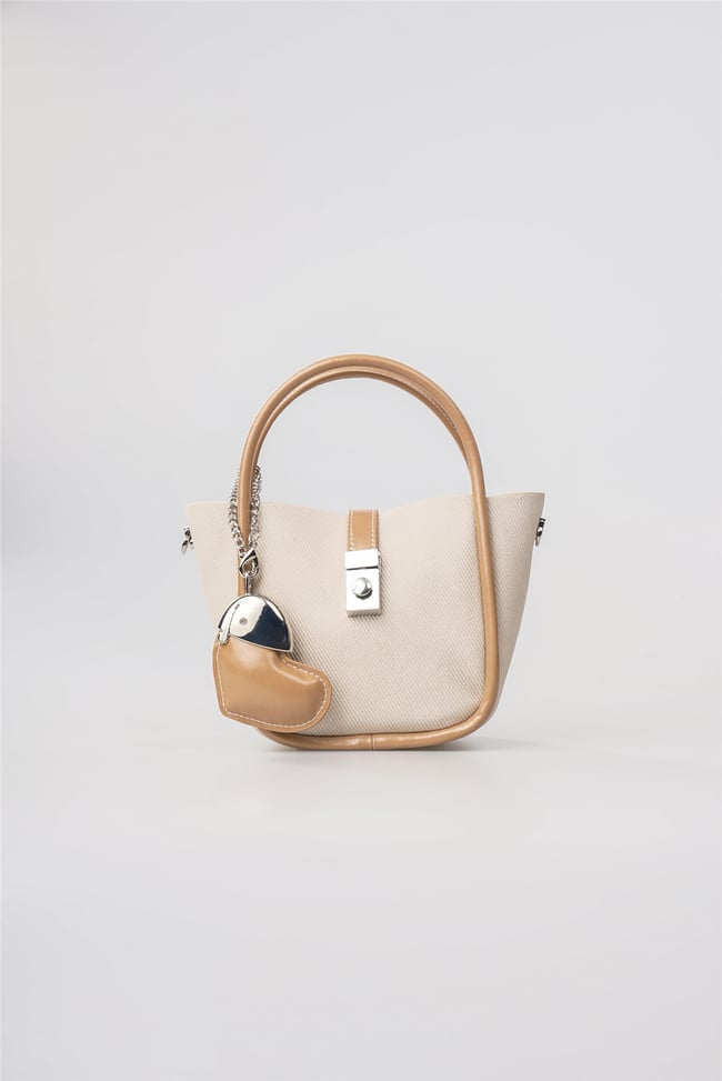 gri-bej-mini-el-cantasi-sik-kilit-deta-d4672a.png