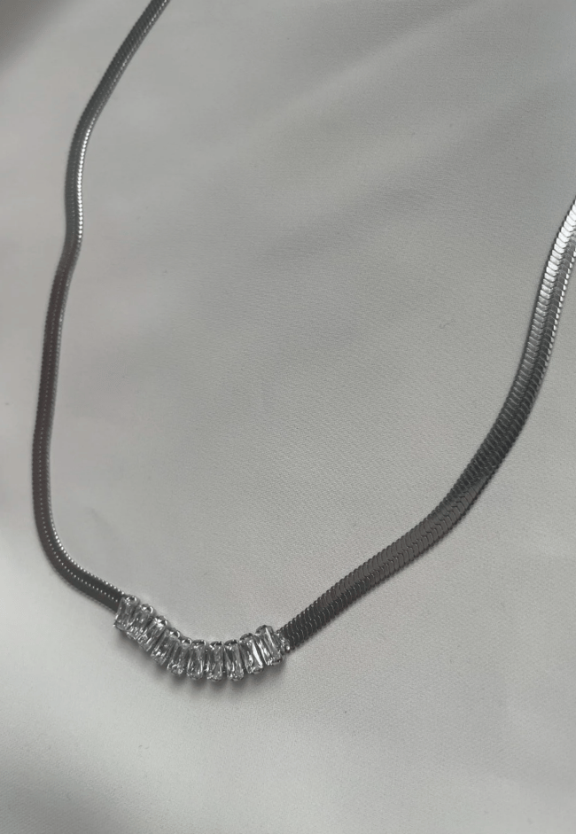 Çelik İtalyan Taşlı Kolye 