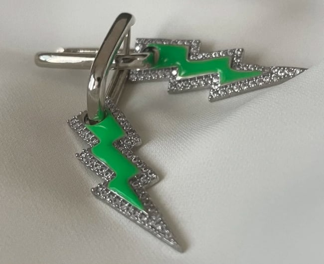 Şimşek Neon Yeşil Küpe 