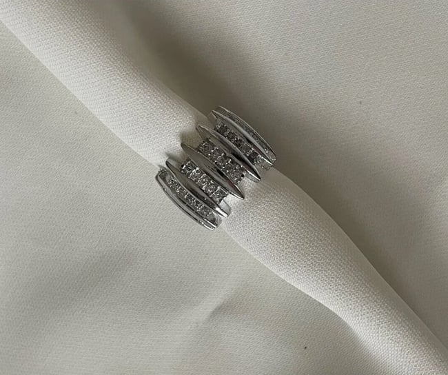 Zigzag Kıkırdak Küpe
