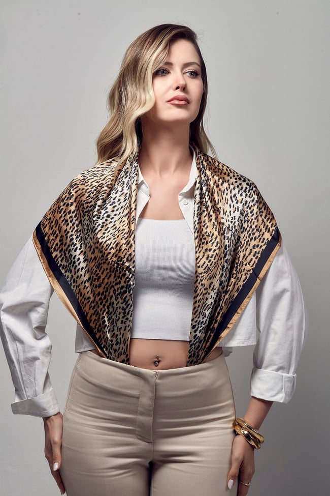 90*90cm Leopar Desenli Saten Fular 
