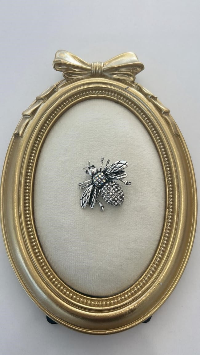 Gümüş Taşlı Arı Broş 4cm