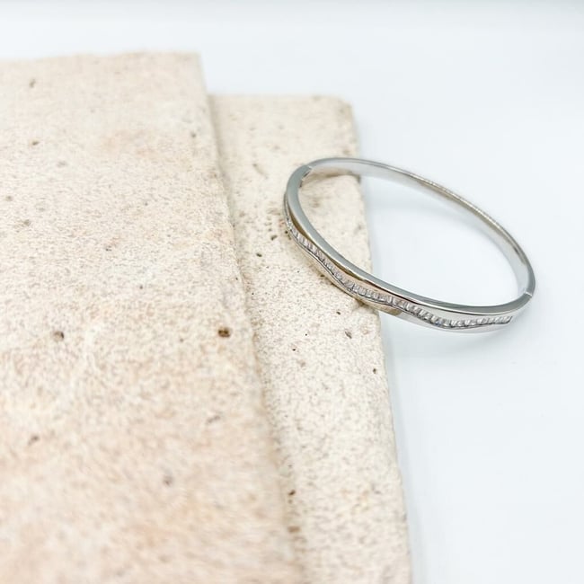 İthal Zirkon  Baget Taşlı Kelepçe 17 cm