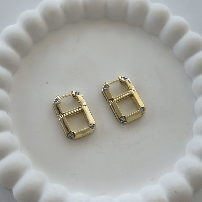 Özel Seri  Zirkon Taşlı Bagi Küpe 2,5cm