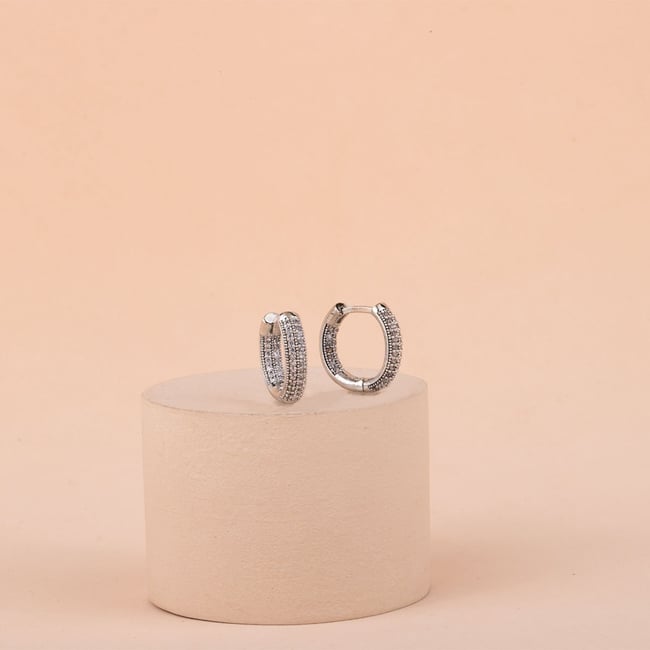 Özel Seri İçi Dışı Taşlı Halka Küpe 1,2cm