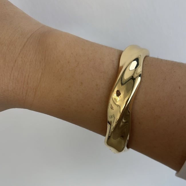 Özel Seri Kıvrımlı Gold Kelepçe 18 cm