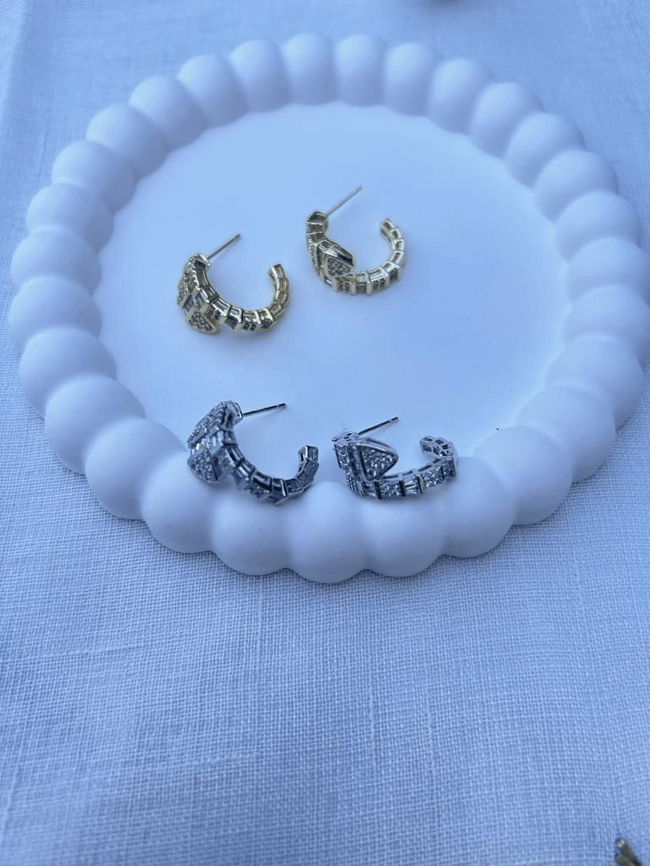 Özel Seri Zirkon Taşlı Snake Küpe 1,5cm