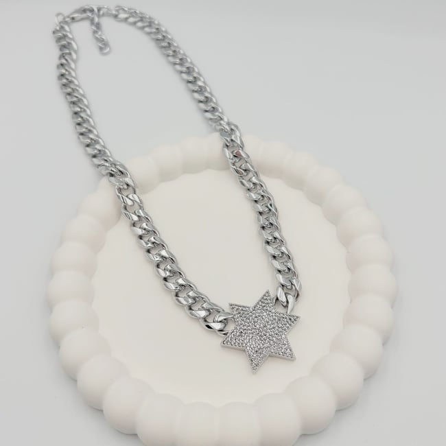 Özel Seri Zirkon Taşlı Yıldız Kolye 50cm
