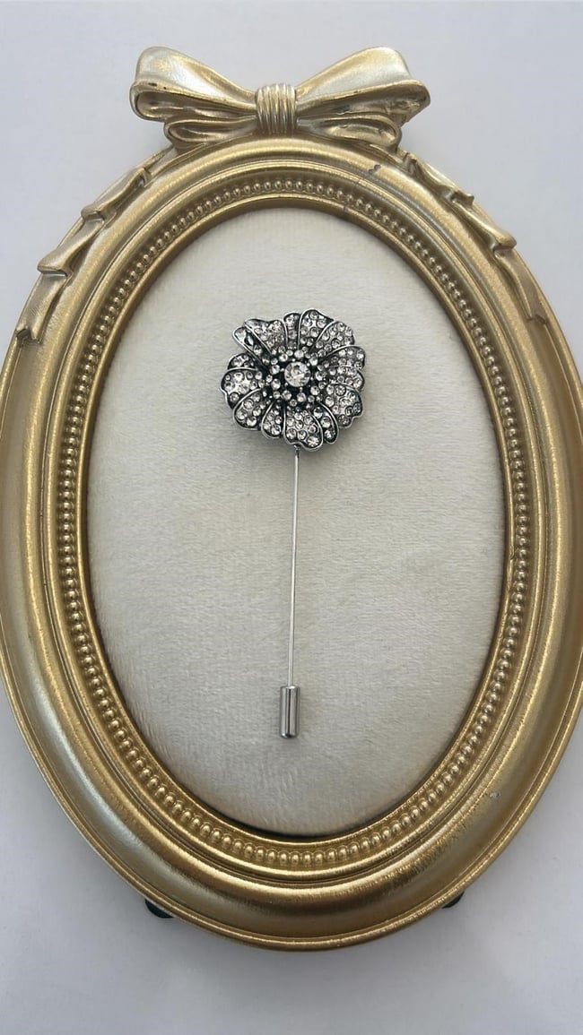 Taşlı Çiçekli Broş 8cm