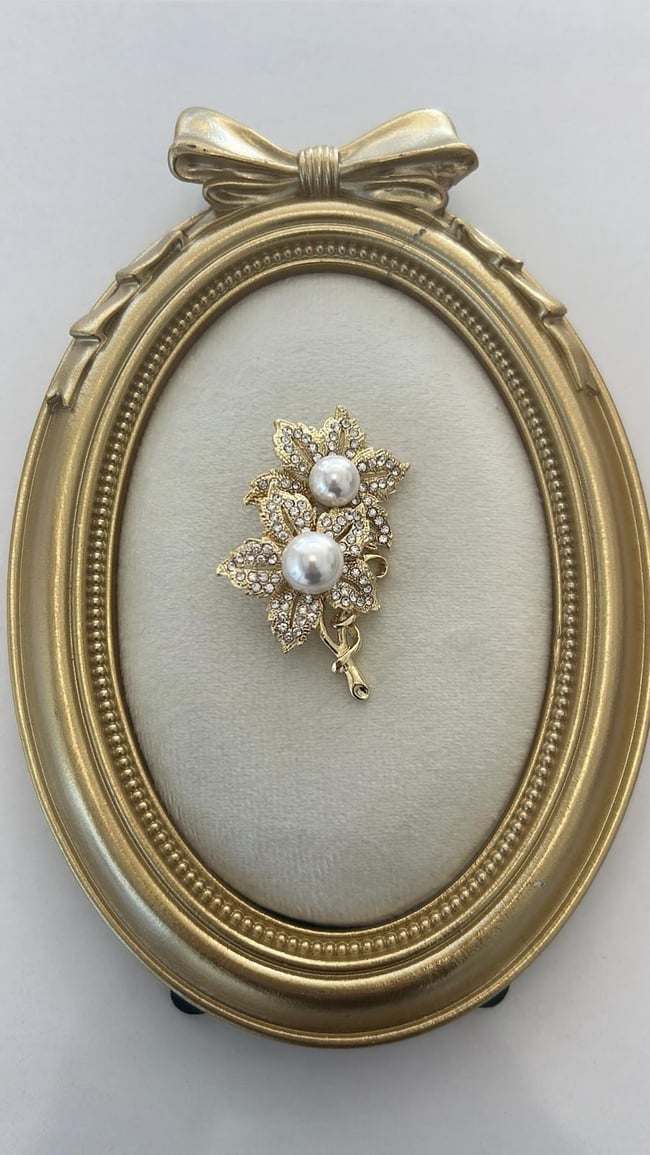 Taşlı İncili Çiçek Broş 6cm