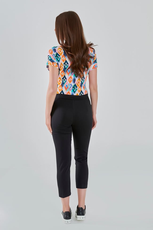 30046 DAR PAÇALI KISA PANTOLON