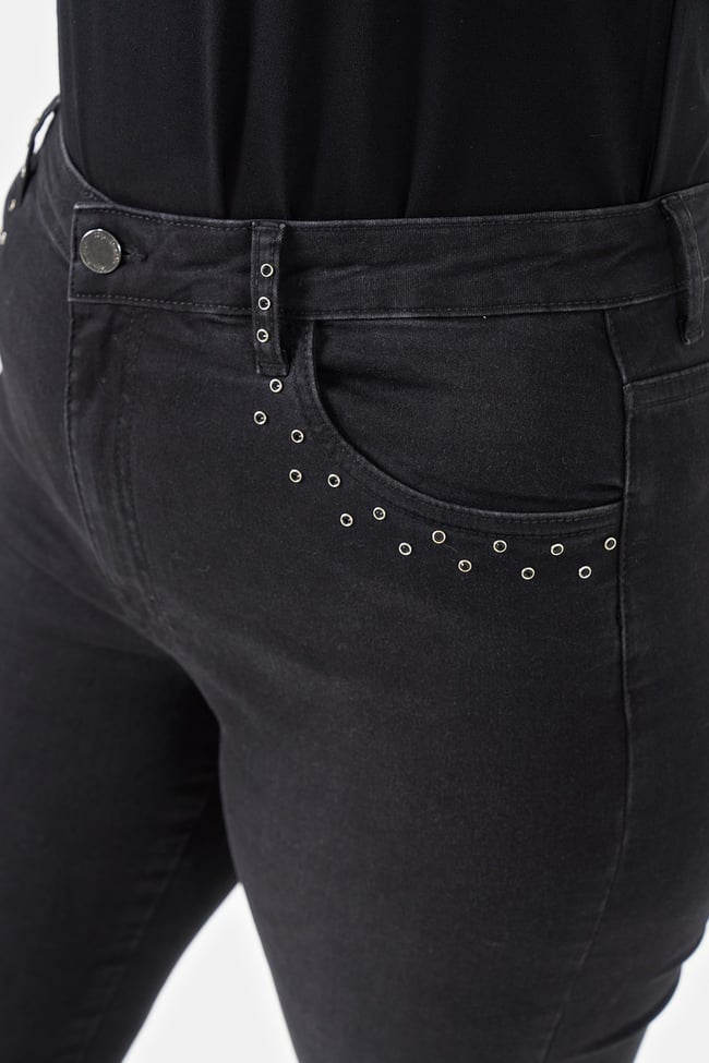 30297 TAŞ DETAYLI DAR PAÇA KOT PANTOLON