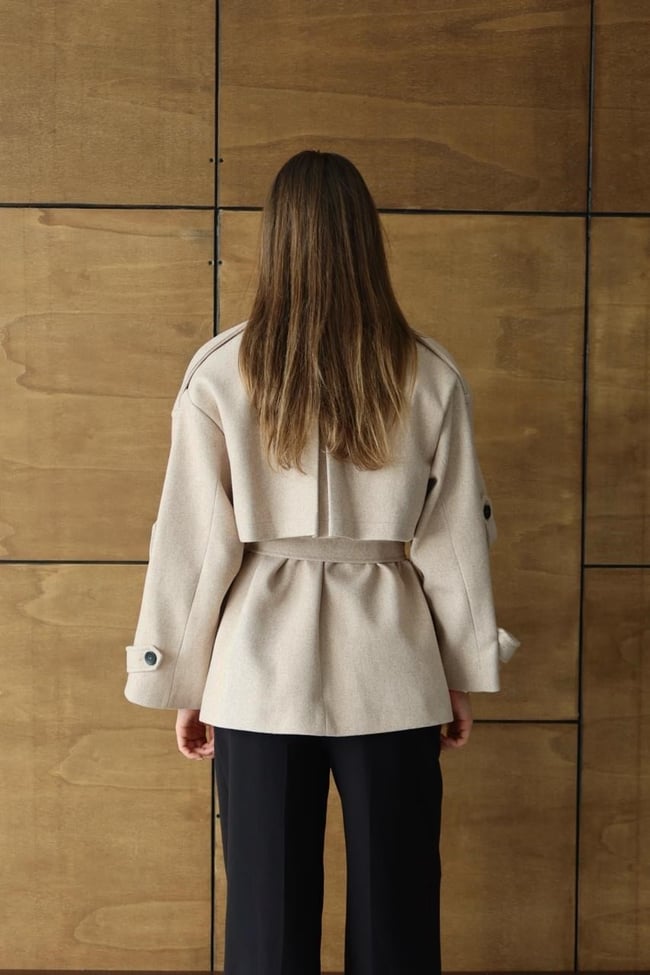 Bej Kuşaklı Permium Kaban