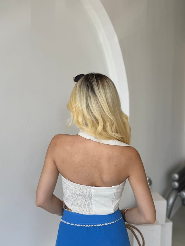 Boyun Detaylı Keten Crop Bluz