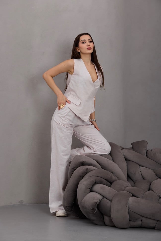 Çift Pileli Palazzo Bej Pantolon Yan Düğme Asimetrik Keten Yelek Takım