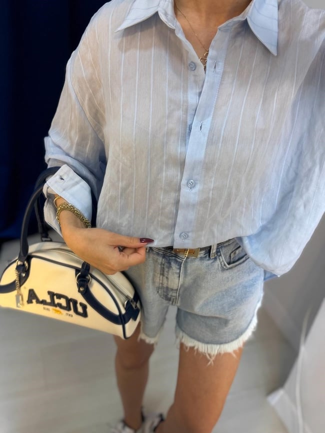 Mavi Düğmeli Oversize Gömlek