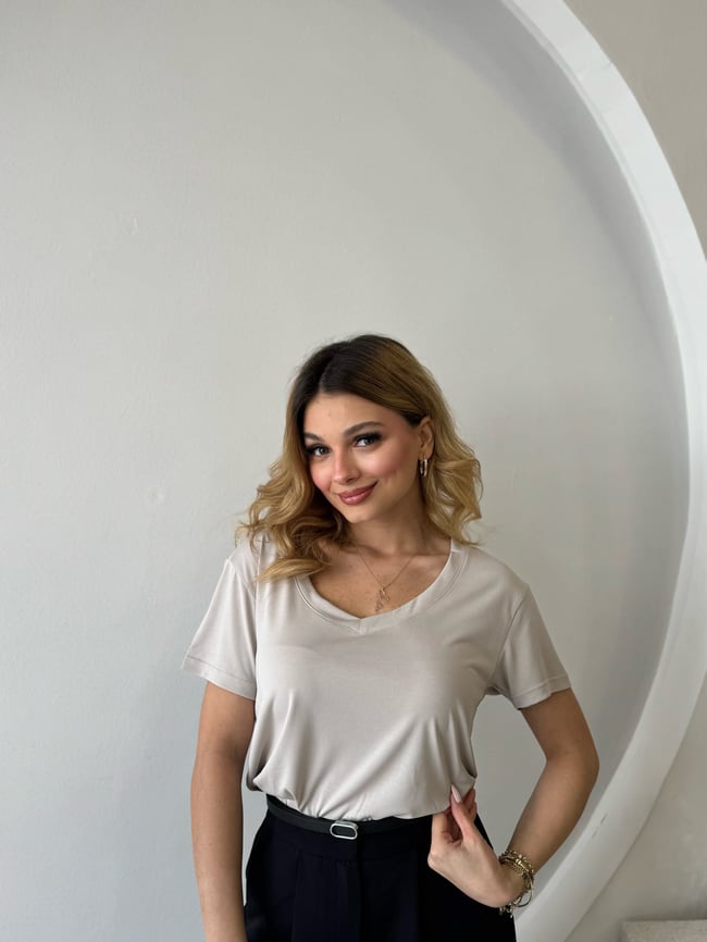 Modal Ekru Açık Yaka Tshirt