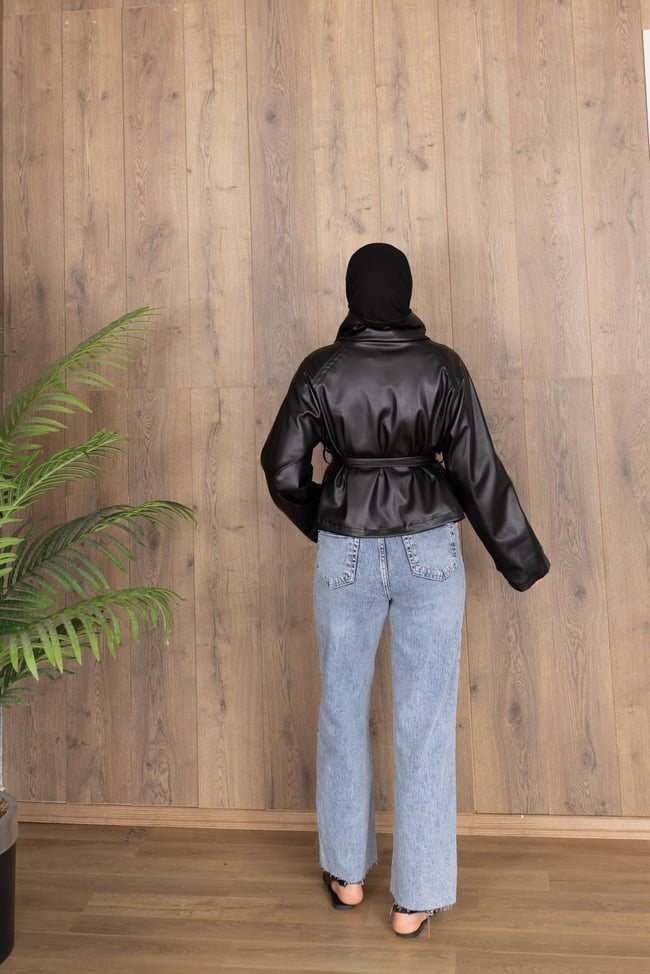 Geniş Dik Yaka Kuşaklı Oversize Deri Ceket | Siyah