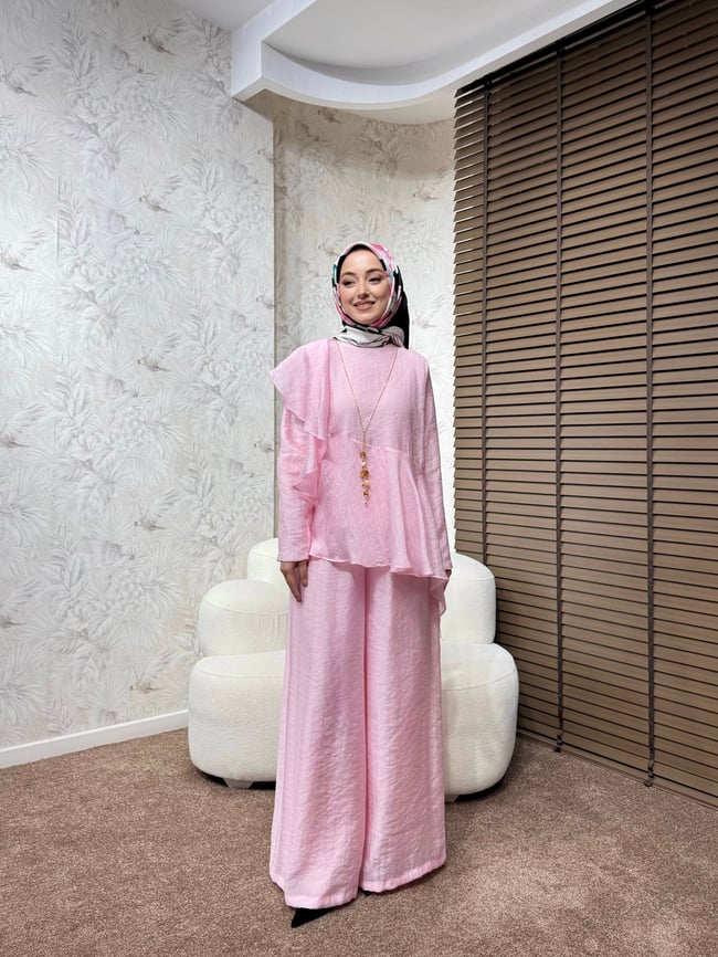 BBC LAVERA TAKIM | PEMBE