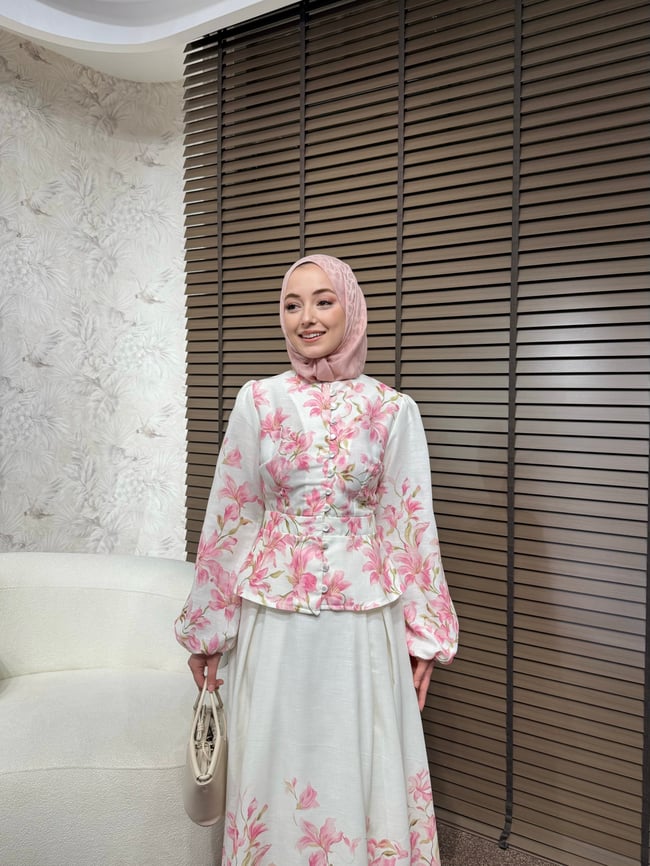 BBC LUNA TAKIM-PEMBE