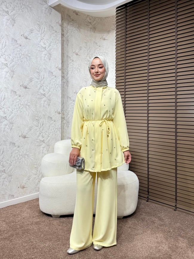 BBC RHEINA TAKIM - SARI