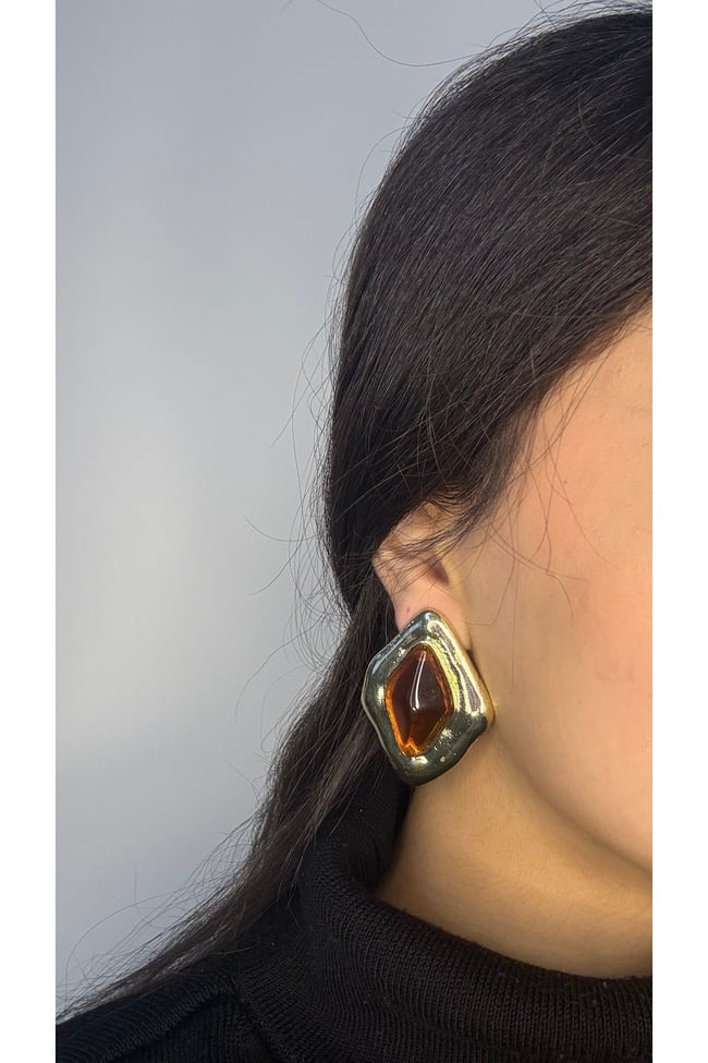 Amber Taş Detaylı Geometrik Gold Küpe