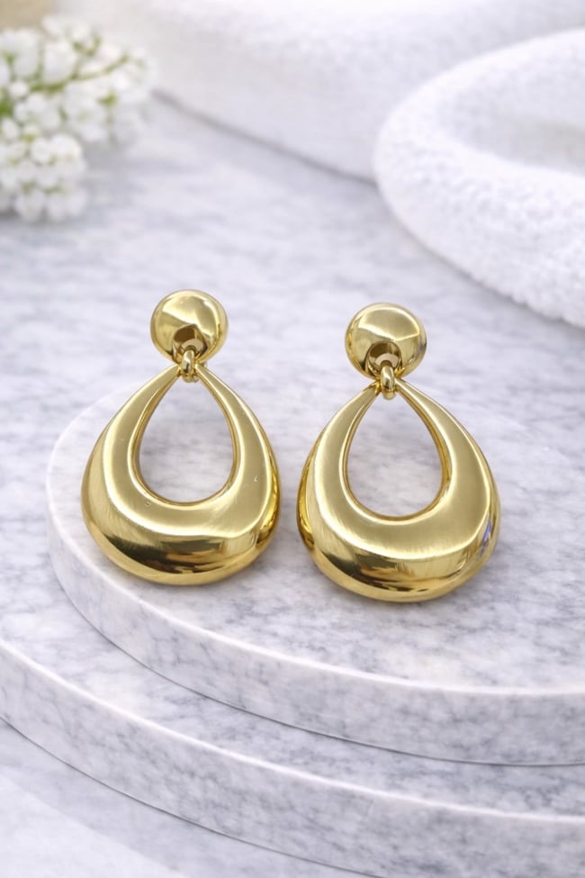 Gold Damla Form Büyük Sallantılı Küpe