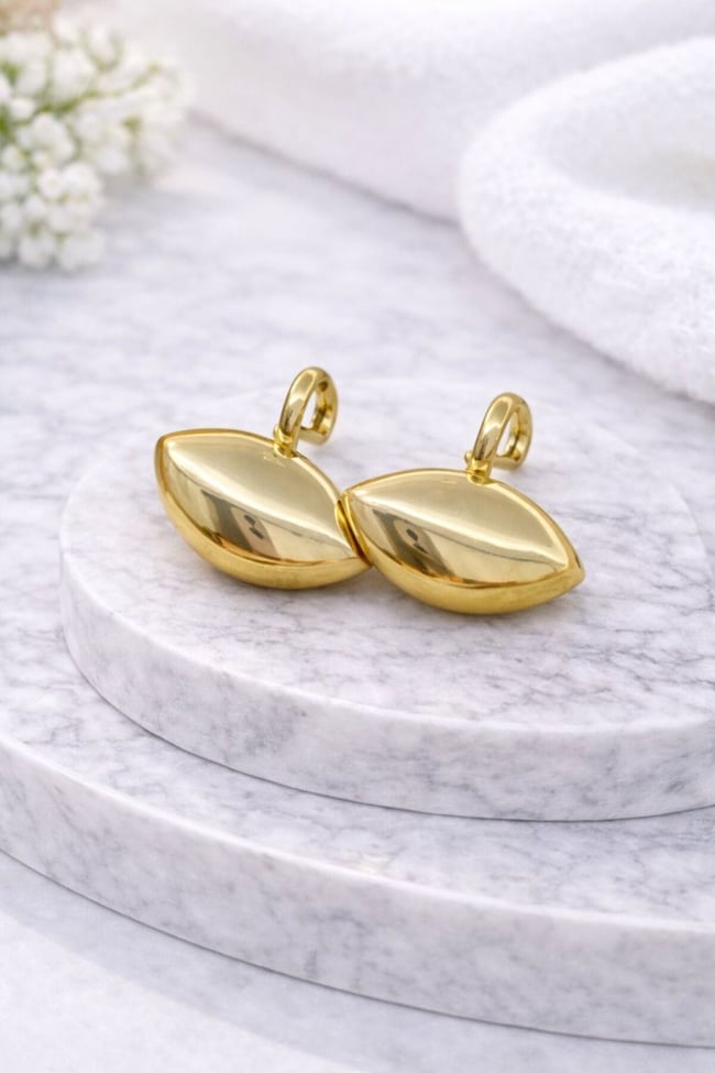 Gold Kaplama Damla Form Sallantılı Küpe Modern Şık Tasarım