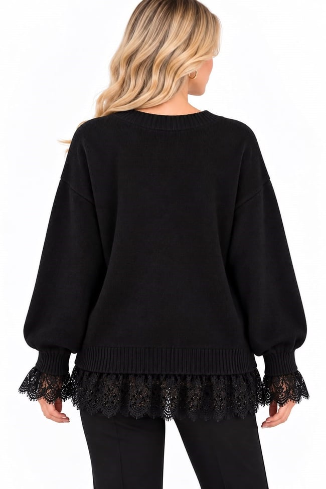 Kadın Siyah Pamuklu V Yaka Oversize Triko Kazak Dantel Detaylı Balon Kol