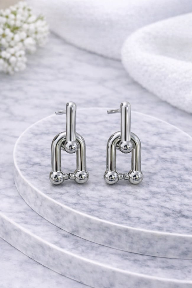 Silver Geometrik Zincir Form Küpe Modern Minimal Tasarım Kadın Küpe