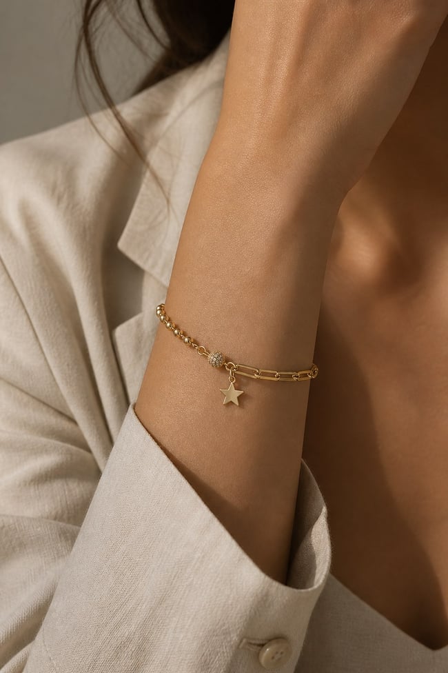 Kadın Bileklik Kararmaz 14k Altın Renk Vip Seri İthal Full Zirkon Top Yıldız Charm Bileklik